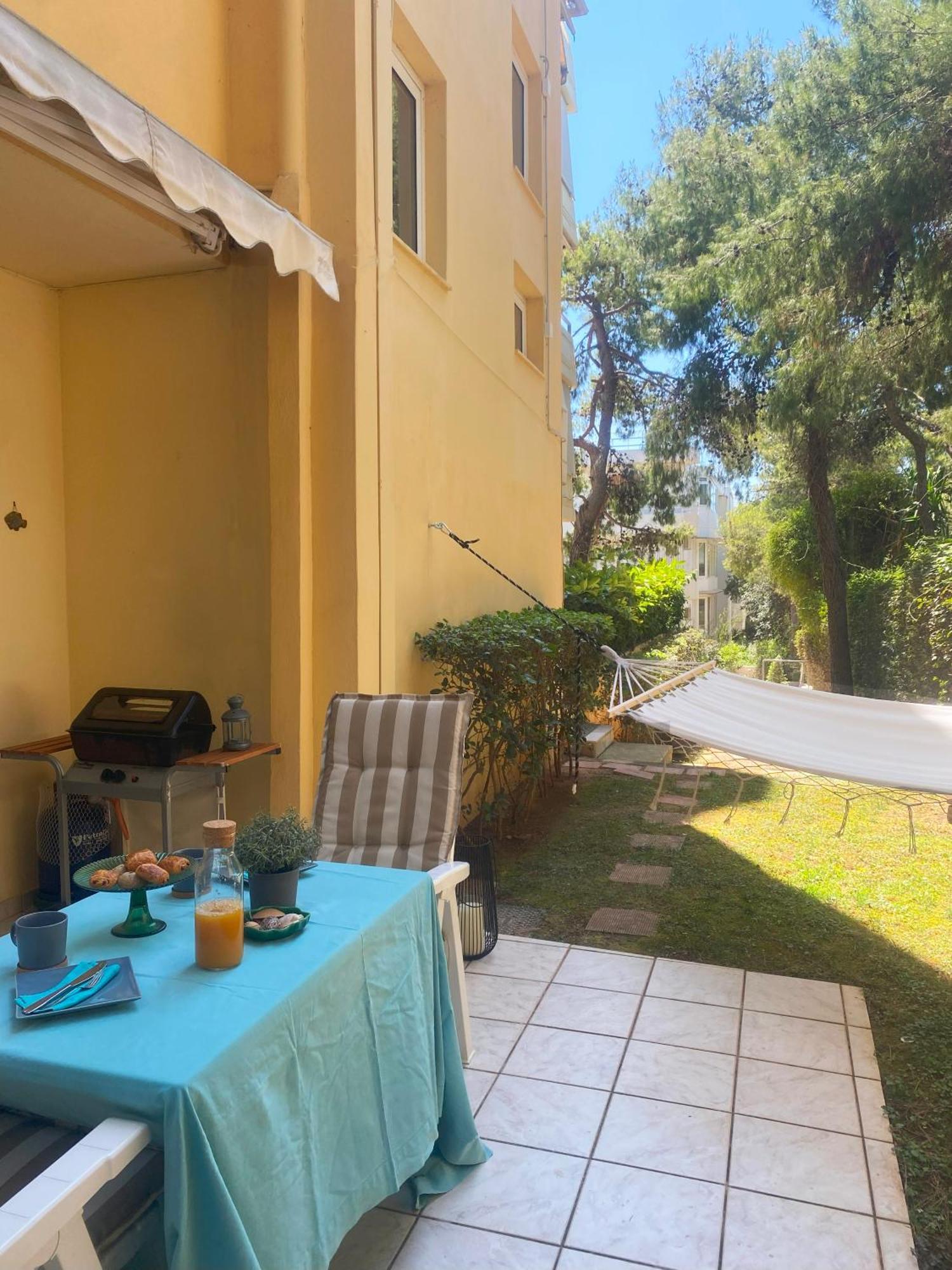 Garden Apartment With Bbq In The Athenian Riviera Exterior foto